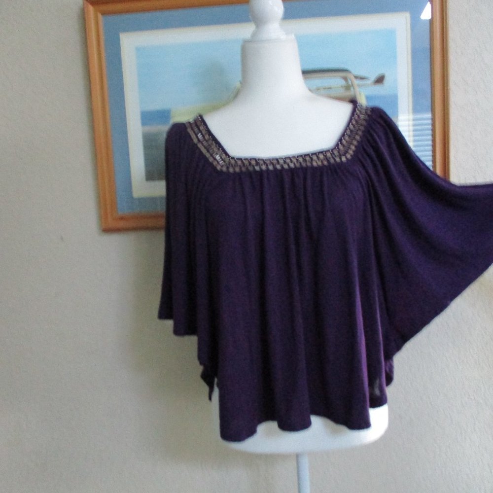 RACHAEL & CHLOE Butterfly Arm Blouse Size S